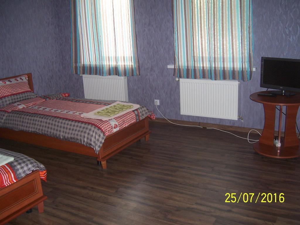 Apartment In Center